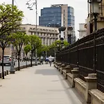 Deluxe Calea Victoriei ,ateneul Roman, Old Bucharest