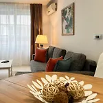 Deluxe Calea Victoriei ,ateneul Roman, Old Apartment Bucharest