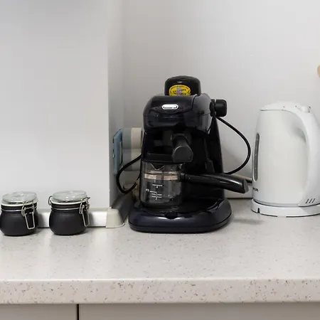 Deluxe Calea Victoriei ,ateneul Roman, Old * בוקרשט