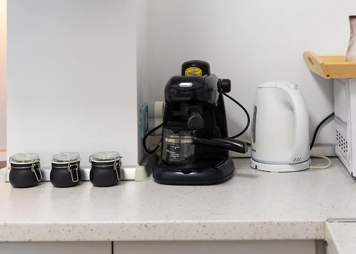 Deluxe Calea Victoriei ,ateneul Roman, Old * Bukurešť